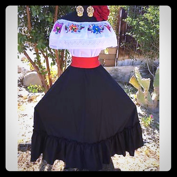 two piece mexican outfit